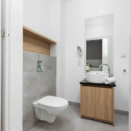 Slawinska Apartment Warsaw Wola By Noclegi Renters Exteriér fotografie