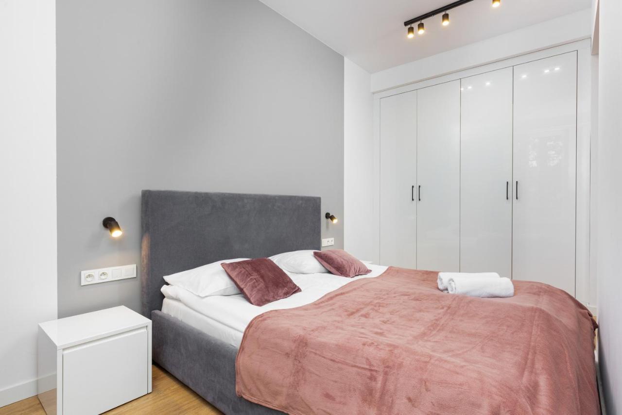 Apartment Slawinska Wola By Renters *